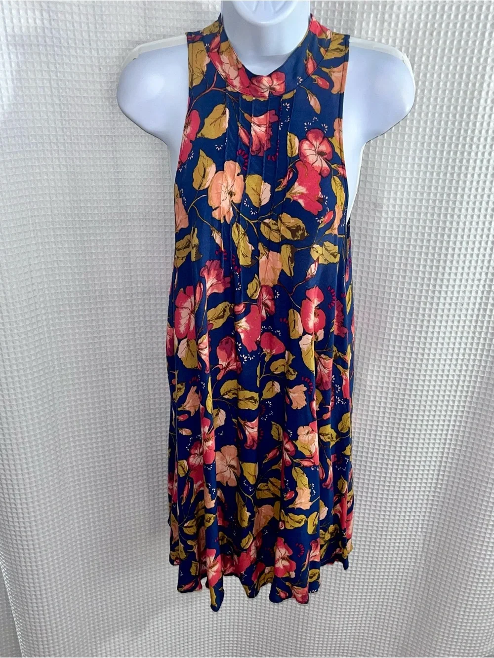 Free People Navy Floral Button-Front Dress size medium - Picture 5 of 9